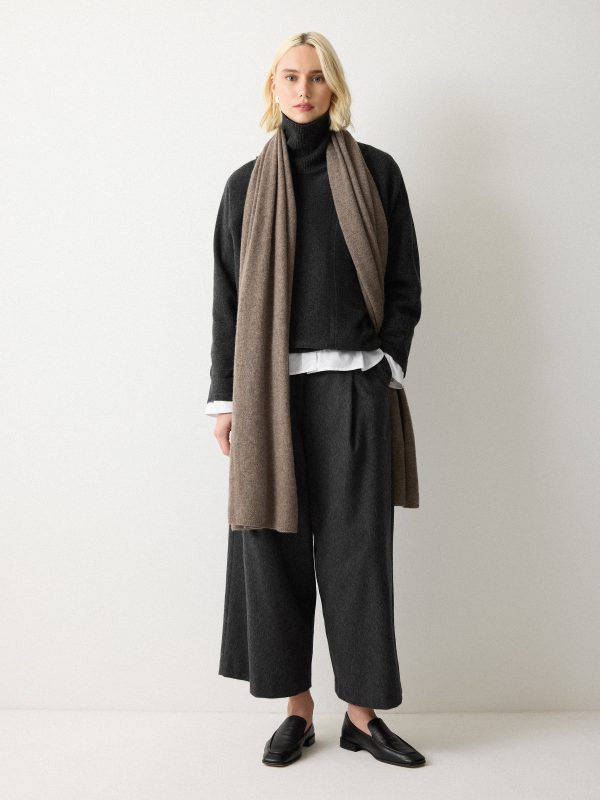 Overlap Seam Detail Jumper | Charcoal